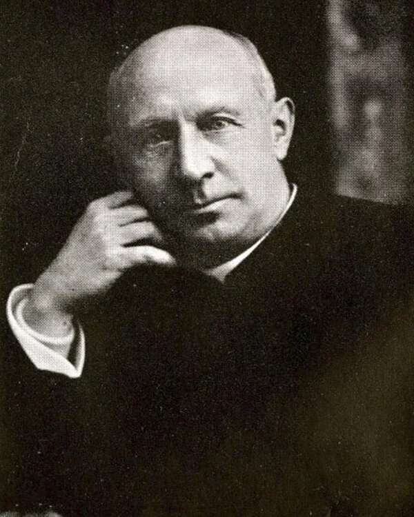 Reverend+Gerard+H.+Huntman+from+St.+Joseph+of+the+Holy+Family+Catholic+Church+in+Harlem+New+York,+NY